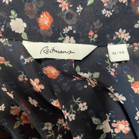 Ok100% polyester blouse, navy blue, floral, Reitmans, size XL - Picture 5 of 9